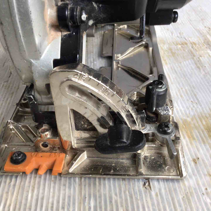 ★マキタ(makita) コードレス丸のこ HS631DZSB【草加店】