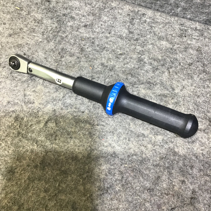 【中古品】シグネット(SIGNET) 1/4" トルクレンチ 5-25N・m #71008 ※3/8sqへの変換アダプタのおまけつき!【桶川店】