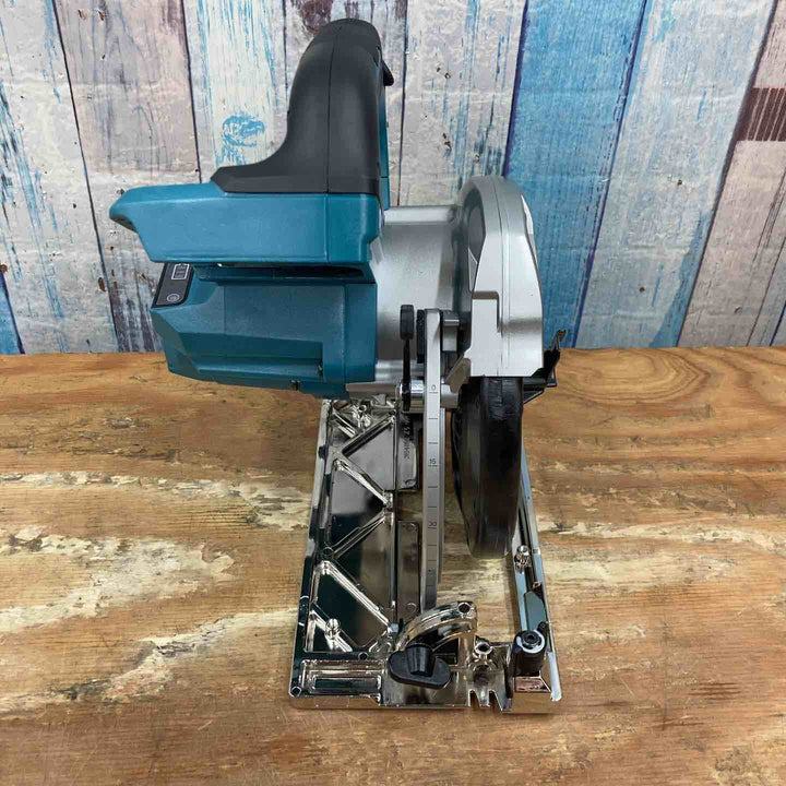 ★マキタ(makita)18V 165㎜コードレス丸のこ HS631DGXS 【柏店】