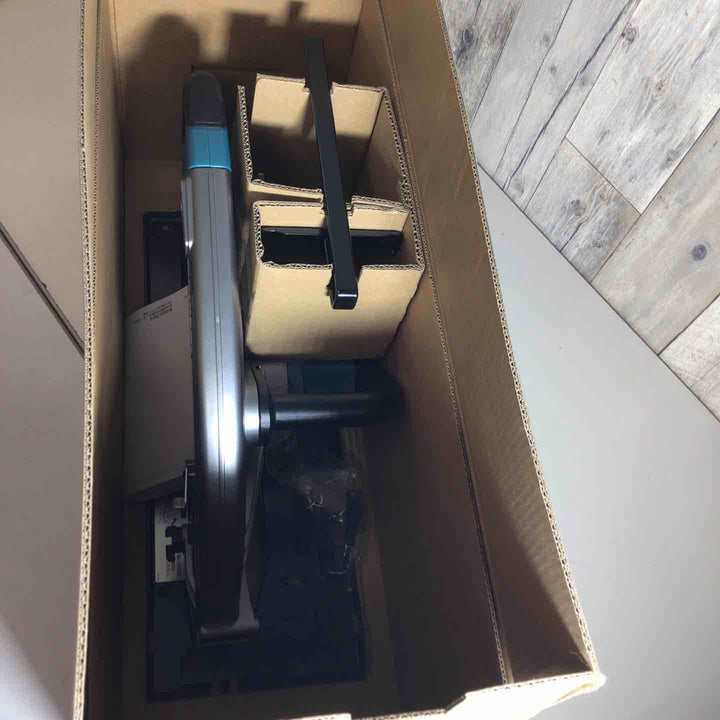 ★マキタ(makita) 415mmコードレス丸ノコ HS013GZ バッテリー2個付き【戸田店】