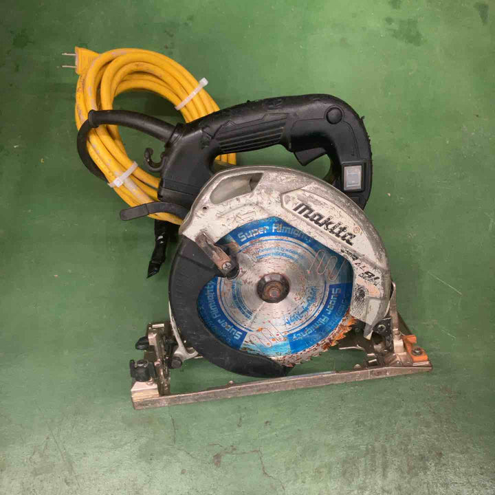 【現状品】 マキタ/makita 電子マルノコ・HS6303B 【桶川店】