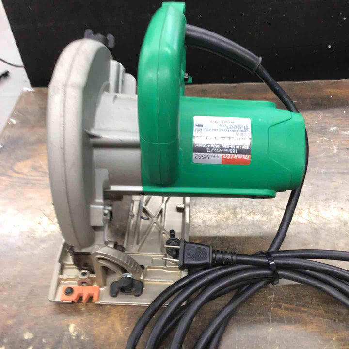 ◇マキタ(makita) 165mm 電気マルノコ M562【戸田店】