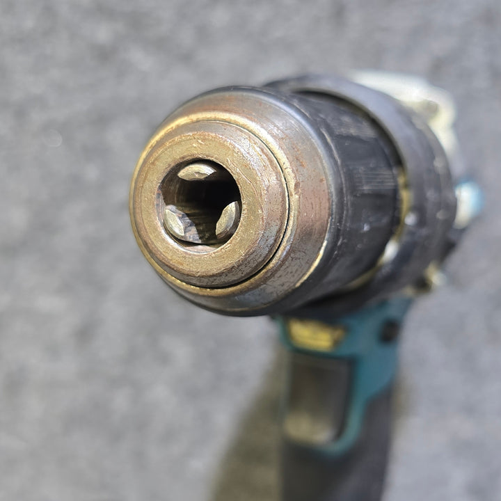 【中古品】マキタ(makita) コードレス振動ドリルドライバー HP484DZ【桶川店】