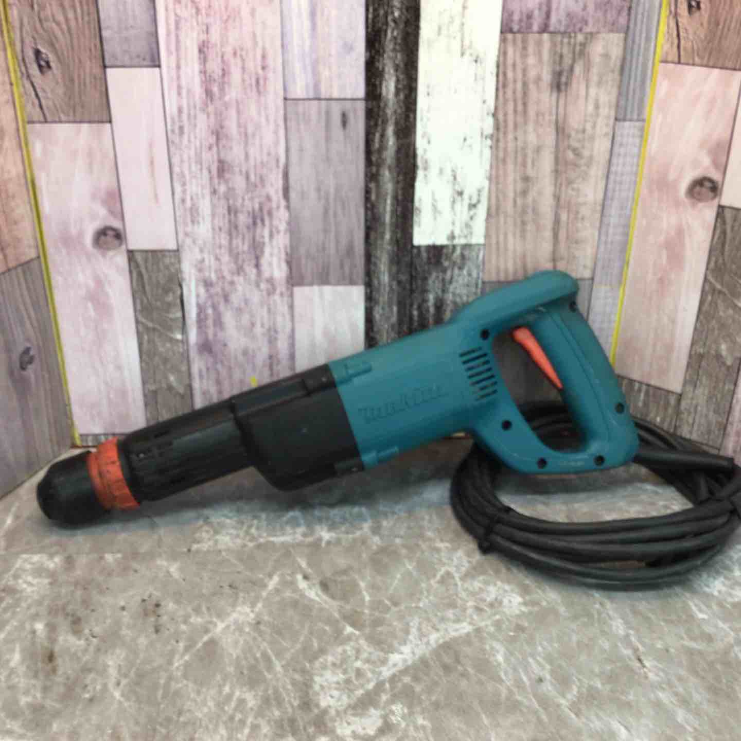 中古品】☆マキタ(makita) 電動ケレン HK0500 本体のみ【八潮店