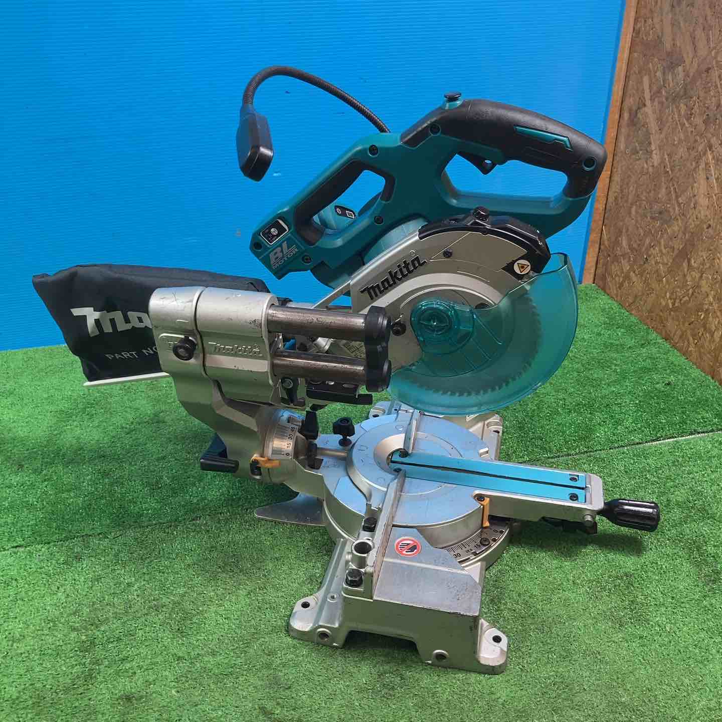 ☆マキタ(makita) コードレススライドマルノコ LS610DZ 本体のみ