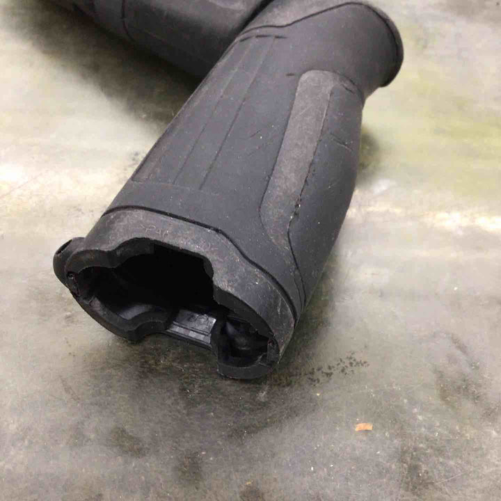 ☆マキタ(makita) コードレスペンインパクトドライバー TD022DZB【戸田店】