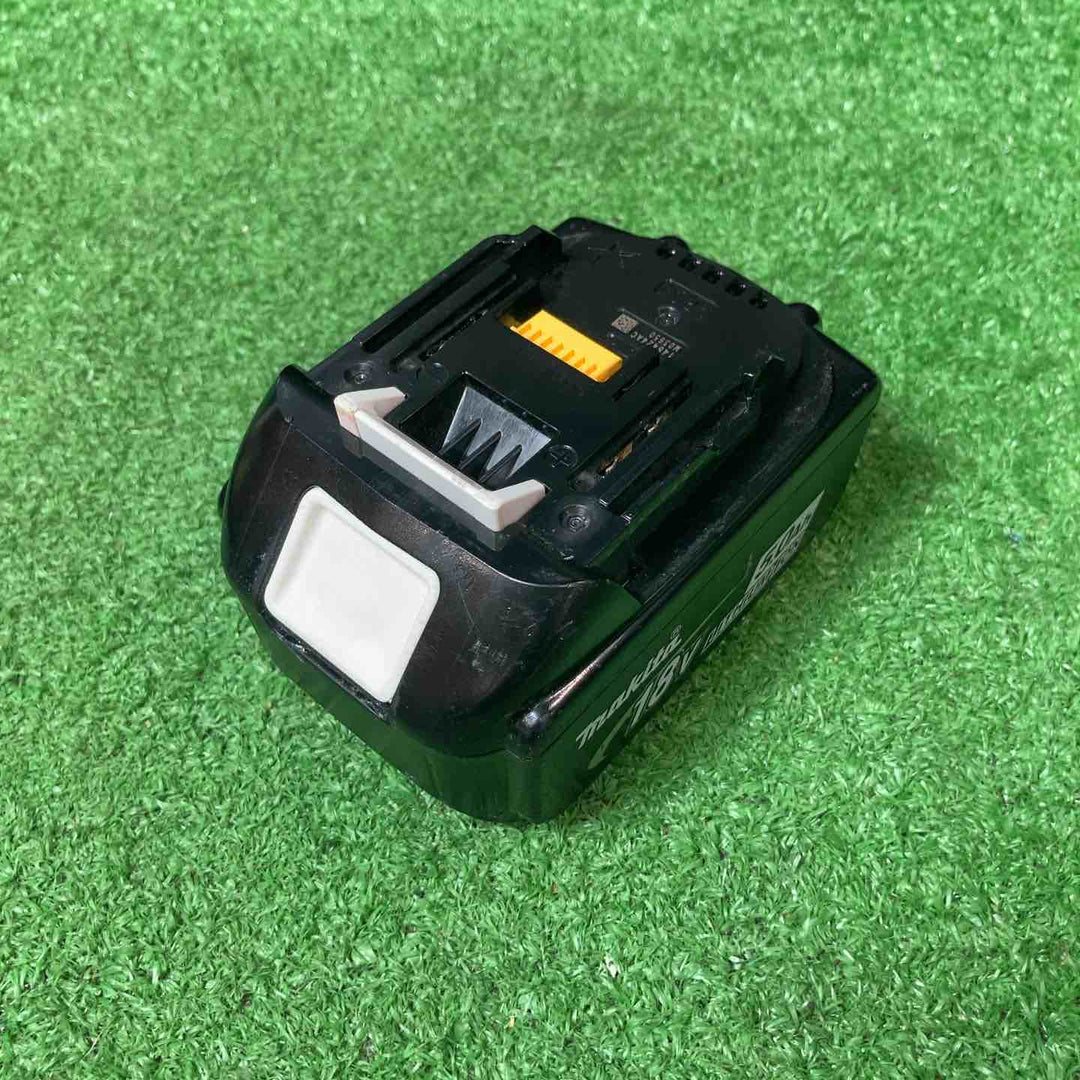 マキタ/makita 18V コードレスタッカ  ST112DZ RT線10mm幅 5.0Ahバッテリー1個付き【岩槻店】