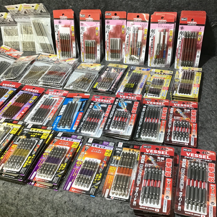 【未使用・大特価まとめ売り!】ビット約915本 211パックまとめ売り 六角軸6.35mm インパクトドライバー用 メーカー・サイズ・数量混合【桶川店】