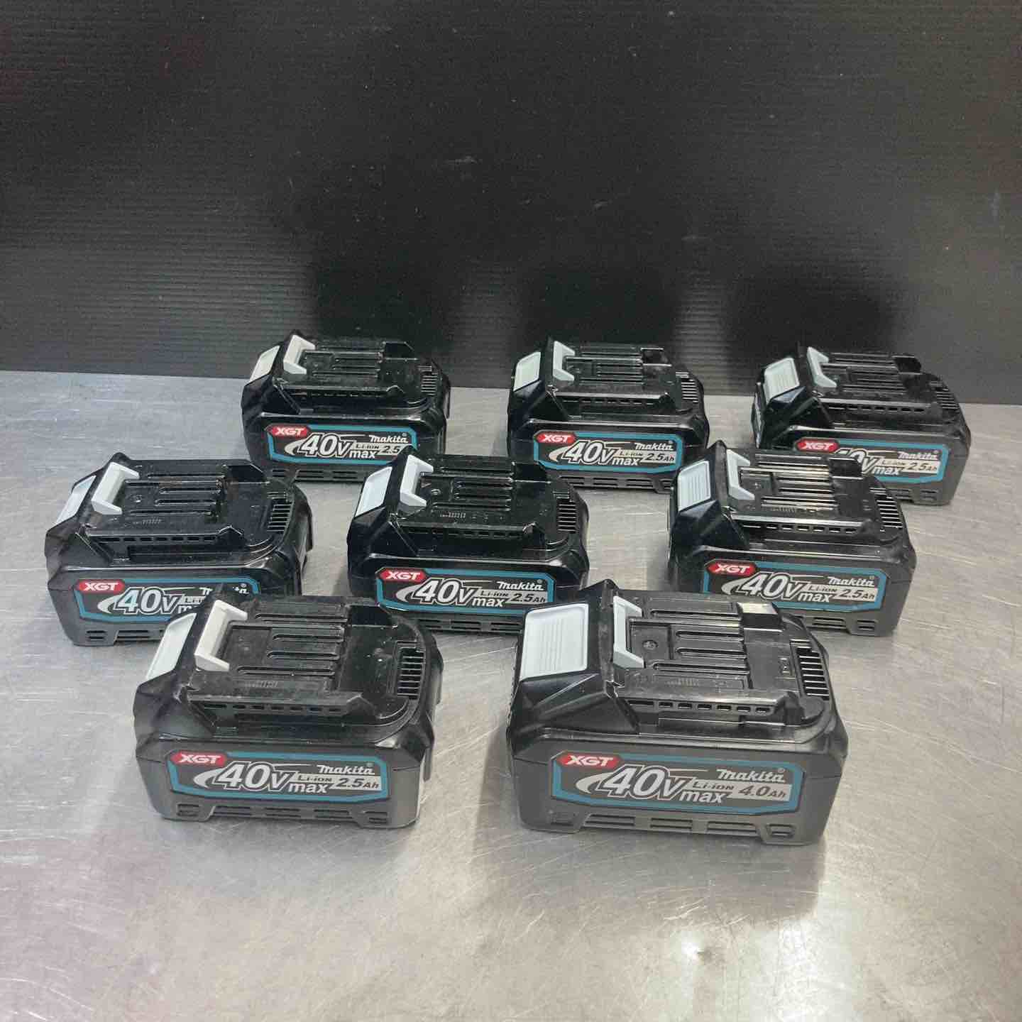 【中古品】 マキタ(makita) 40V バッテリーまとめ 8点セット BL4025 BL4040 コードレス 電動工具 【東大和店】 中古品】 マキタ(makita) 40V バッテリーまとめ 8点セット BL4025
