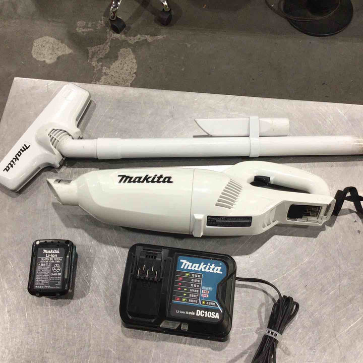 ◇マキタ(makita) コードレスクリーナー CL106FDSHW【川口店】