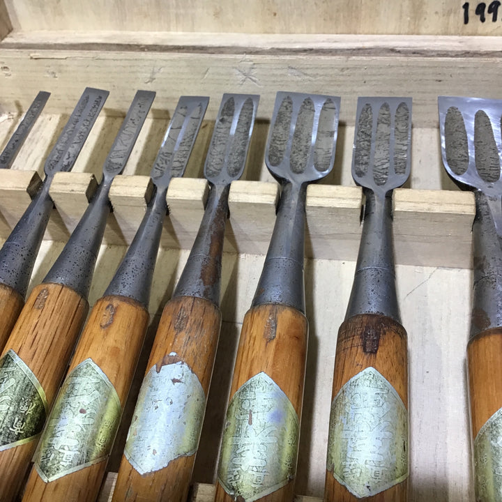【中古】寿宝 10本 組鑿 鑿(のみ)・鉋・大工道具 他【桶川店】