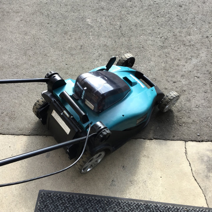 【店頭受取り限定】マキタ 充電式芝刈機 430ミリ MLM430D バッテリ付き 【桶川店】