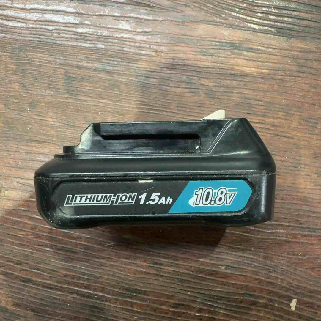 マキタ(makita) コードレスクリーナー CL107FDSHW※バッテリー中古品のみです【町田店】