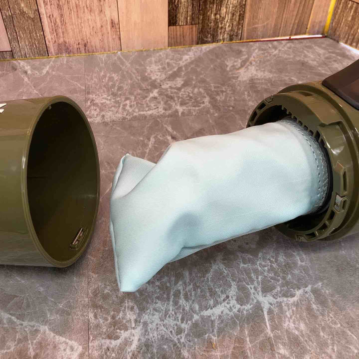 ★マキタ(makita) コードレスクリーナー CL284FDZO【八潮店】