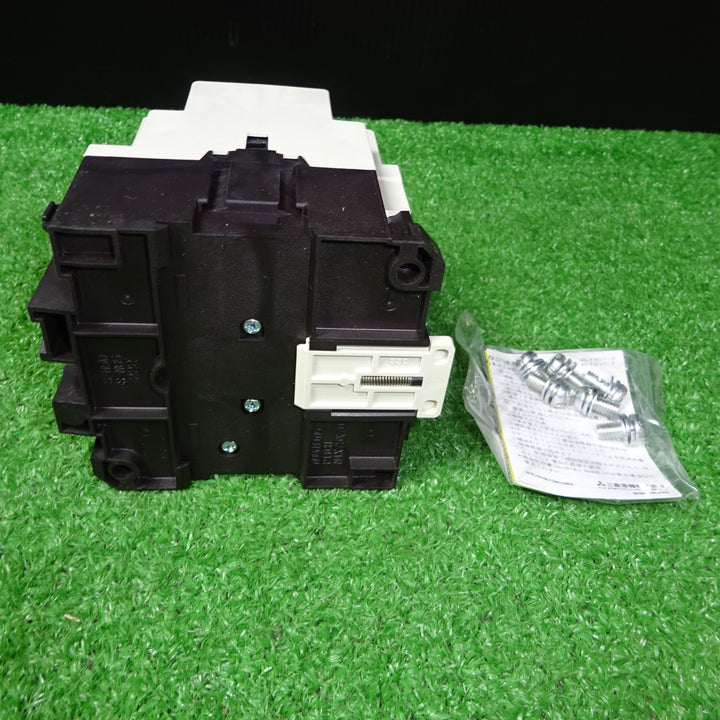 三菱 MITUBIS AC100V 電磁接触器 S-N65 マグネットスイッチ  2個まとめ【岩槻店】