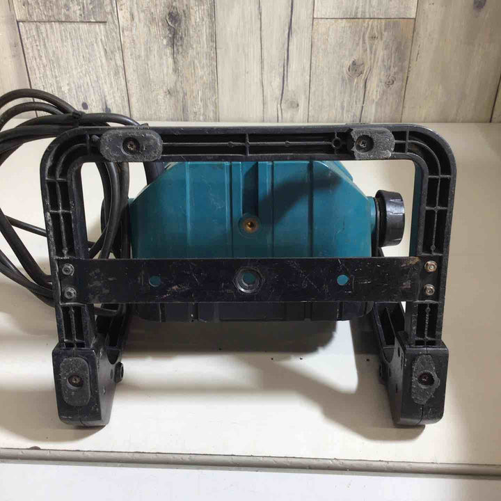 ★マキタ(makita) コードレスLEDスタンドライト ML805【戸田店】