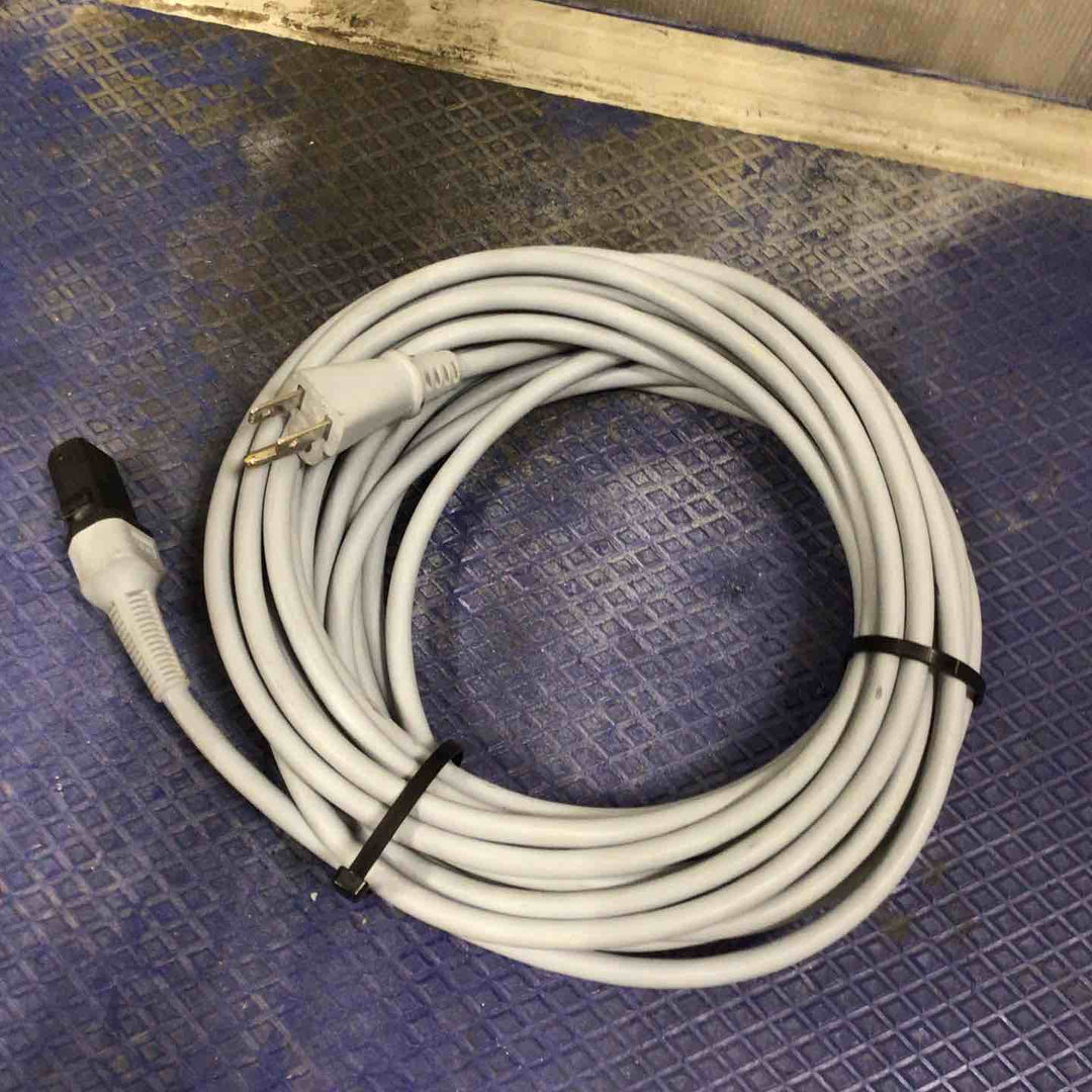 ◇ニルフィスク(Nilfisk) 真空掃除機 GM80【草加店】