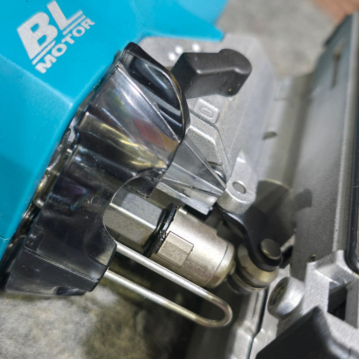 【中古品】マキタ(makita) コードレスジグソー  JV182DRF【桶川店】