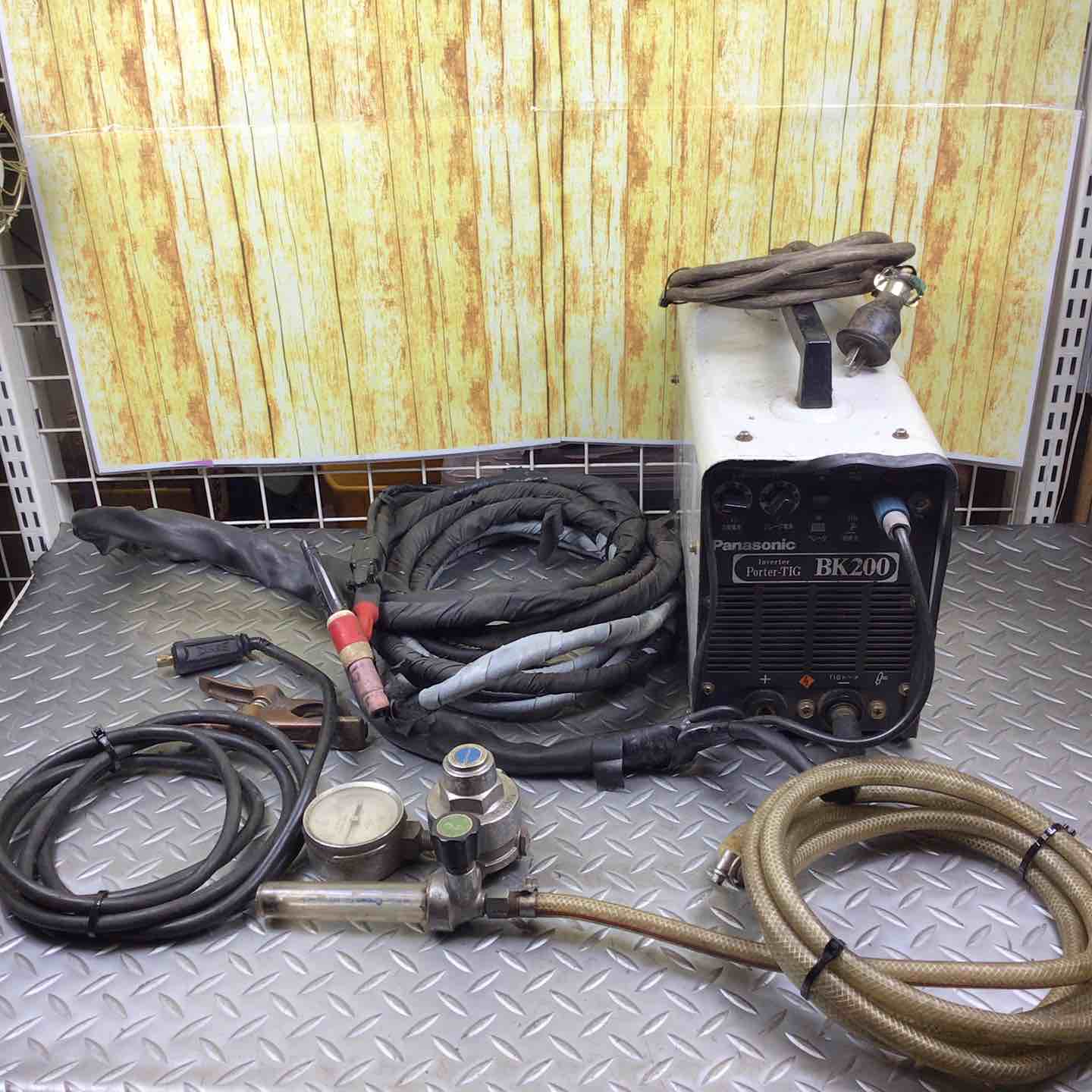 パナソニック 電気溶接機 BK200 TIG溶接機【川崎店】 – アクトツール 