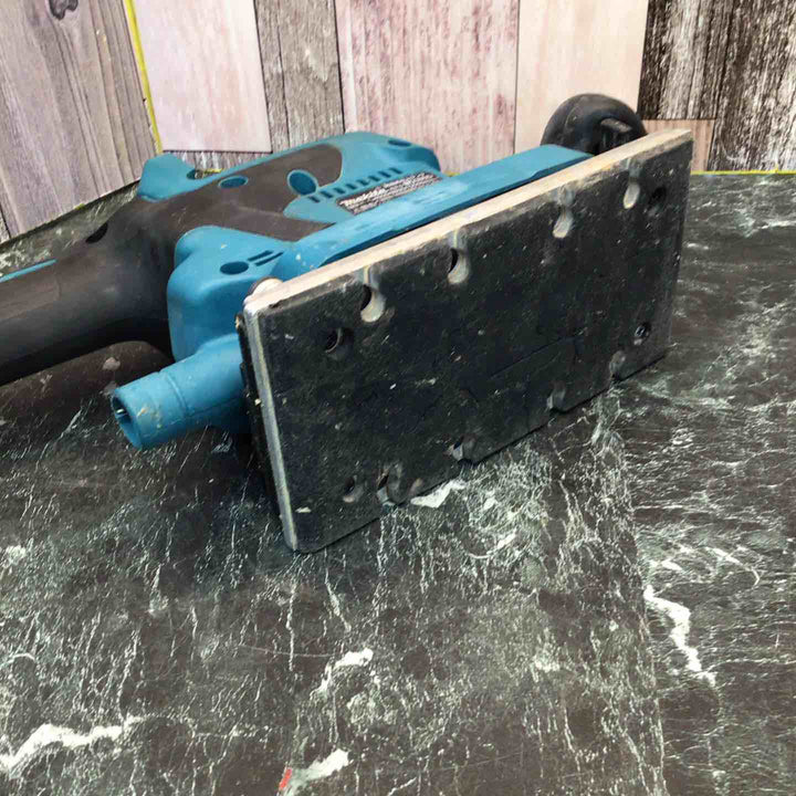 ★マキタ(makita) コードレス仕上サンダー BO380DZ【八潮店】