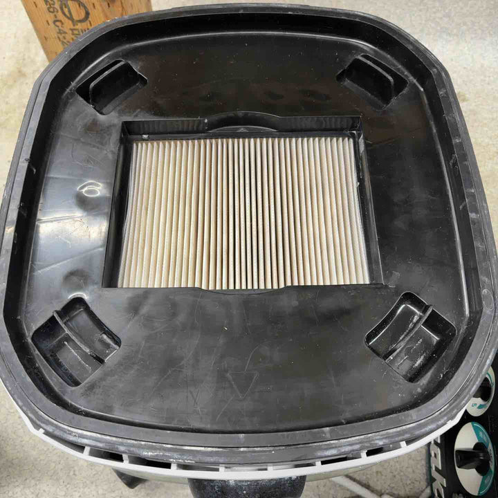 ★マキタ(makita) 集じん機 乾式 VC0830【八潮店】