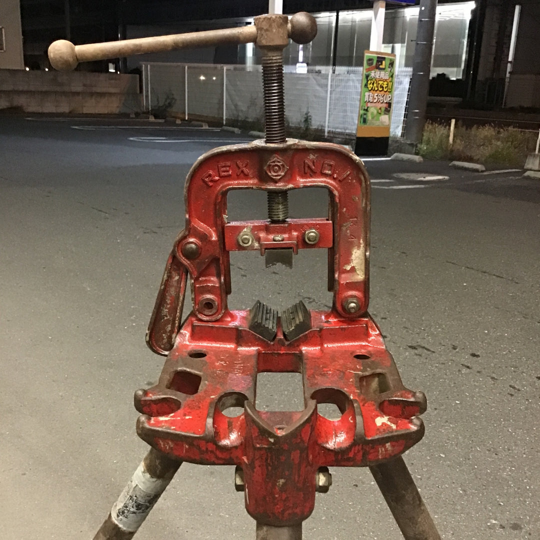 【中古・店頭受取り限定】 REX No1 パイプバイス 三脚付き 【桶川店】