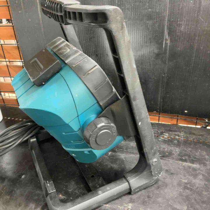 ★マキタ(makita) コードレスLEDスタンドライト ML805【草加店】