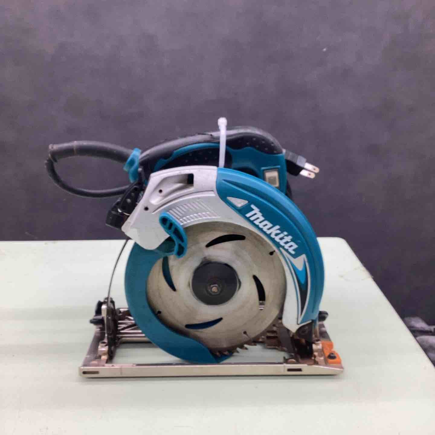 ☆マキタ(makita) 電気マルノコ 5637BA【越谷店】 – アクトツール 
