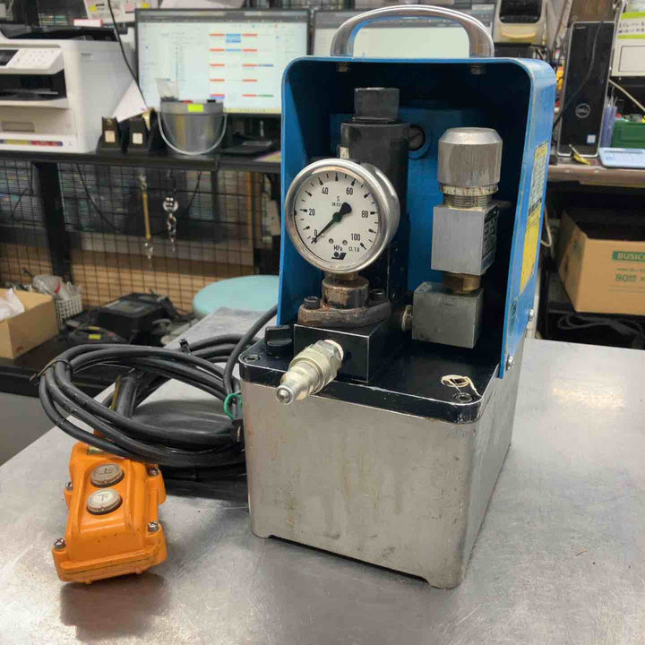 【中古品】※現状品【シリ不明】大阪ジャッキ 電動油圧ポンプ NEX-2【戸田店】