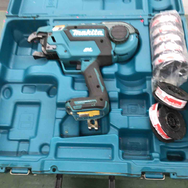 ★マキタ(makita) コードレス鉄筋結束機 リバータイア TR180DZK【戸田店】