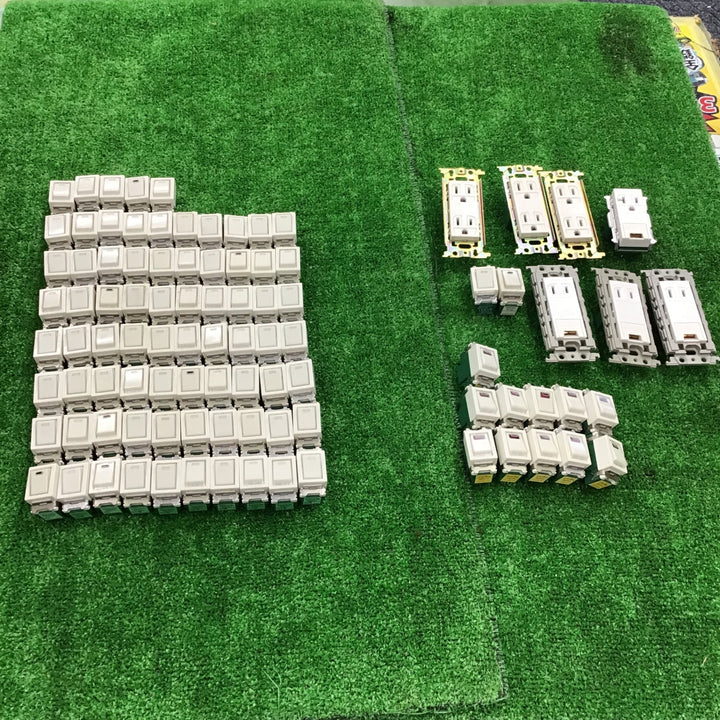 National ナショナル 埋込ホタルスイッチ WN5051 75個 WN5241、コンセントなど混在!【桶川店】