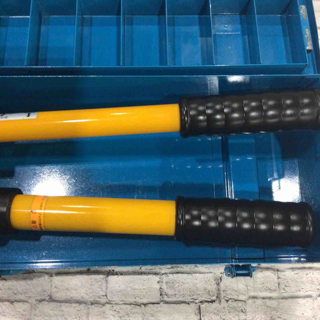 ◇泉精器(IZUMI)  T型手動油圧式圧縮工具 EP-365【川口店】