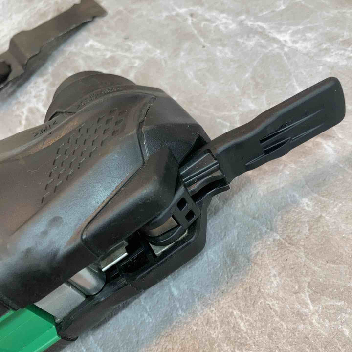 ★ハイコーキ(HIKOKI ※旧:日立工機) コードレスマルチツール CV18DBL(NN)【八潮店】