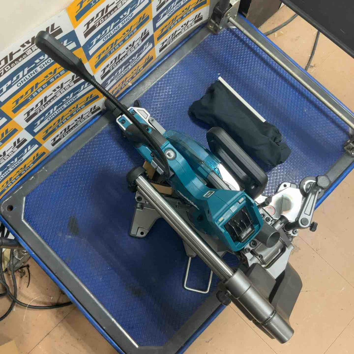 ★マキタ(makita) コードレススライドマルノコ LS008GZ【草加店】