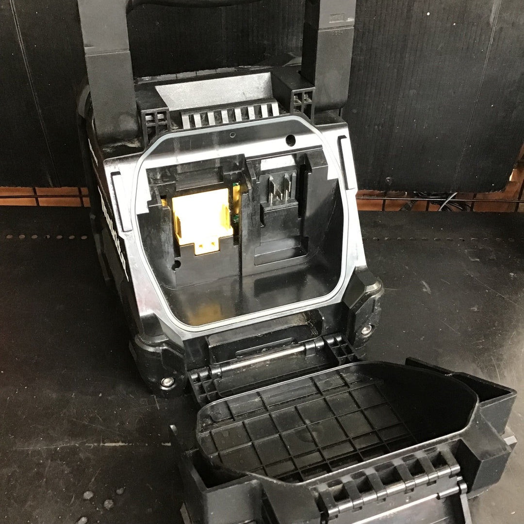 〇マキタ(makita) コードレススピーカー(黒) MR203B【草加店】