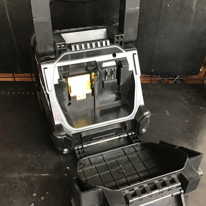 〇マキタ(makita) コードレススピーカー(黒) MR203B【草加店】