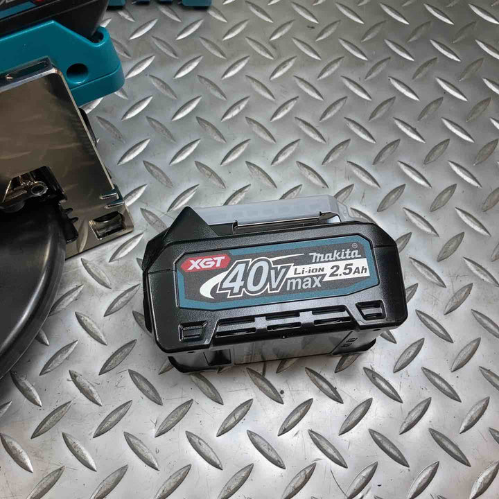 ★マキタ(makita) コードレス丸のこ HS002GRDX【川崎店】