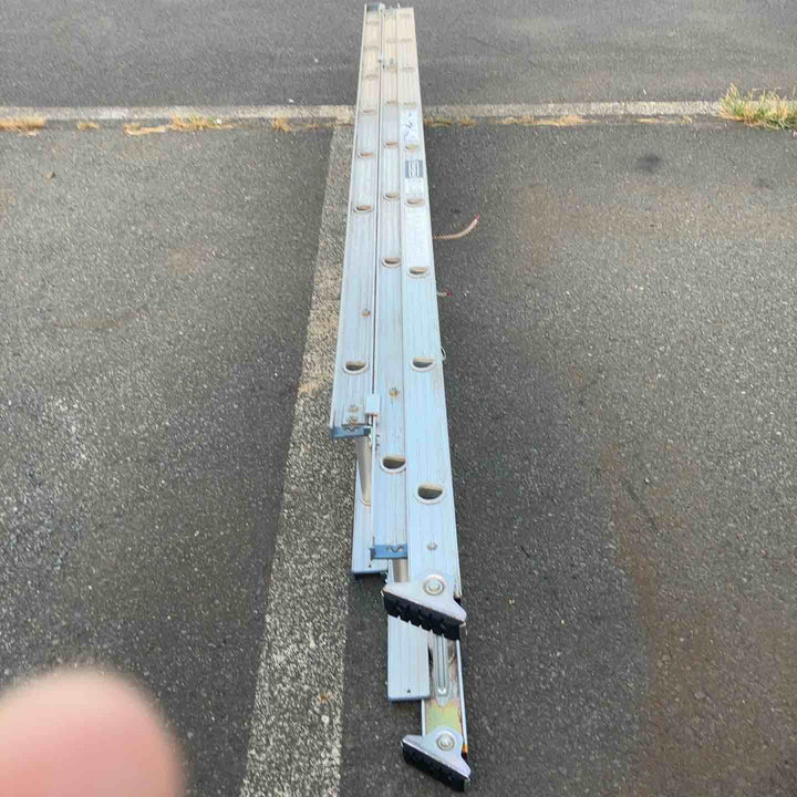 【中古品/店頭受取り限定】◇長谷川工業(ハセガワ/Hasegawa) 3連はしご HC3-2.0-70 (HC3-70)【東大和店】