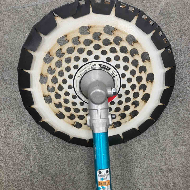 【店頭受取り限定】マキタ(makita) コードレス草刈機 MUR005GZ【川崎店】