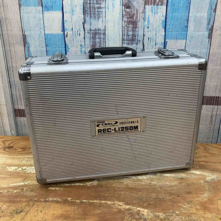 【中古品】★泉精器(IZUMI) 電動油圧式多機能工具 REC-Li250M ケーブルカッターアタッチメント200AT-50YC付属【柏店】