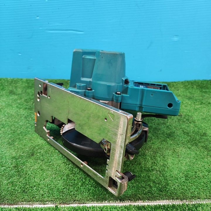 ★マキタ(makita) コードレス丸のこ HS001GRDX【岩槻店】