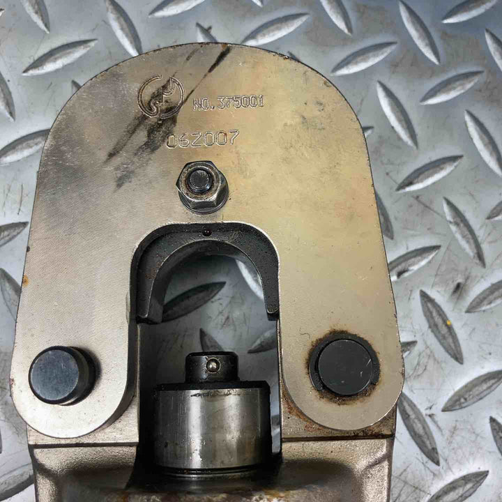 泉精器(IZUMI) 手動油圧式圧着工具 9H-150【川崎店】