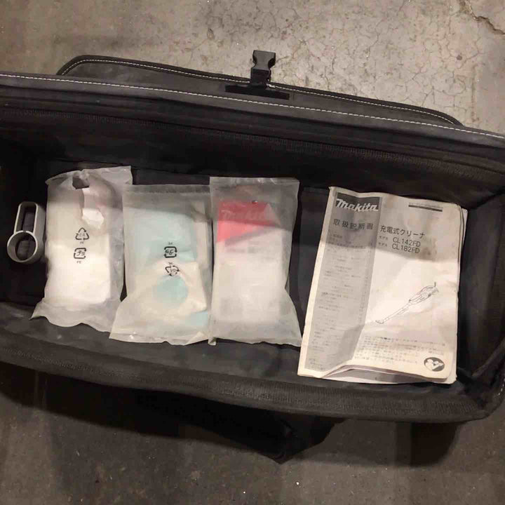 ★マキタ(makita) コードレスクリーナー CL182FDRFW【川口店】