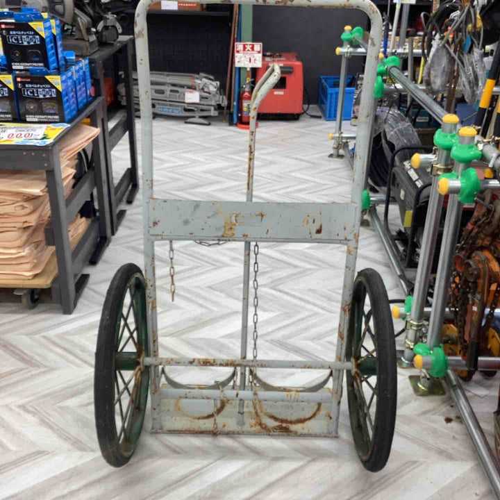 【店頭受取り限定】ハンドカー 30Kgボンベ 運搬車【越谷店】