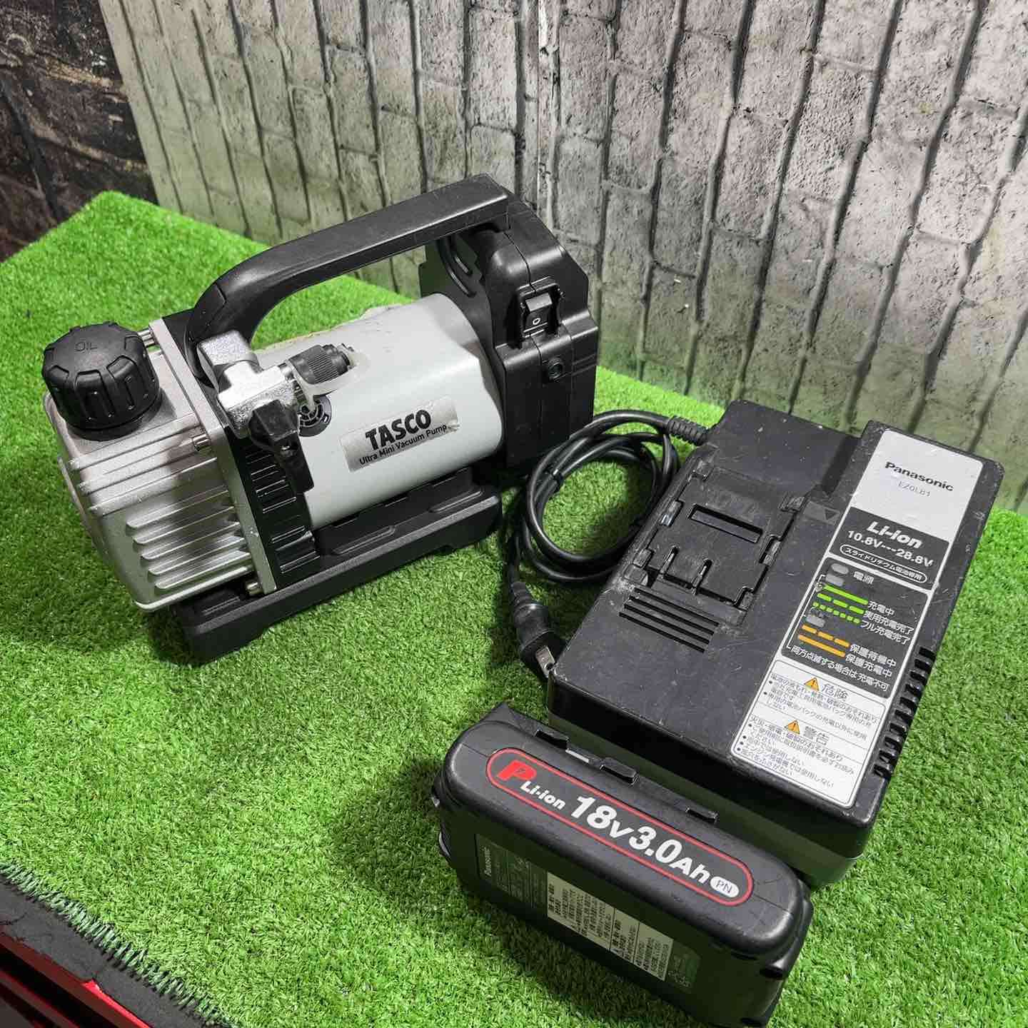 ◇イチネンTASCO 充電式真空ポンプ標準セット TA150ZP-N【川口店