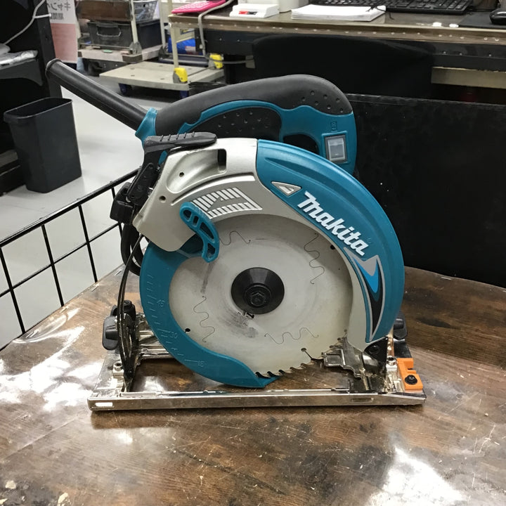 ★マキタ(makita) 電気マルノコ 5637BA【戸田店】