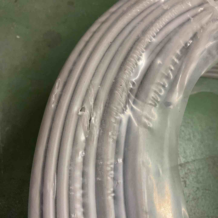 SFCC VVF LFV 2×2.0mm 100m 灰(黒・白)1巻 製造:令和6年8月【桶川店】