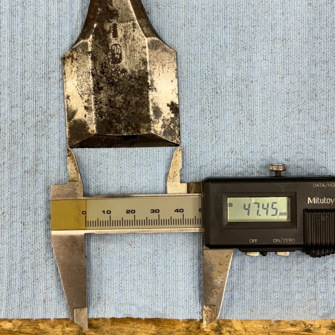 助丸 角のみ 鑿 刃幅:約47.45㎜ 三つ裏 錆多【柏店】