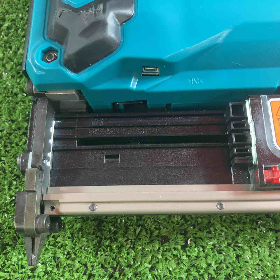 ★マキタ(makita) コードレスピンネイラ PT353DZ【川崎店】