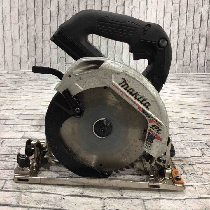 ★マキタ(makita) コードレス丸のこ HS631DZB【川口店】